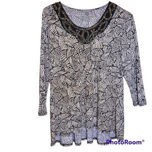 ROZ and ALI Size X-Large White Black Brown Beaded Scoop Neckline Blouse Bohemian